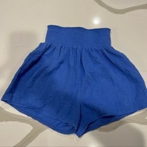 Z Supply NAILA GAUZE SHORTS-PACIFIC BLUE
